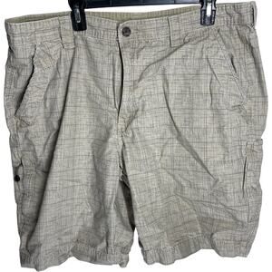 Outdoor Life Shorts Men Size 40 Beige Plaid Mid Rise 100% Cotton 10" Inseam